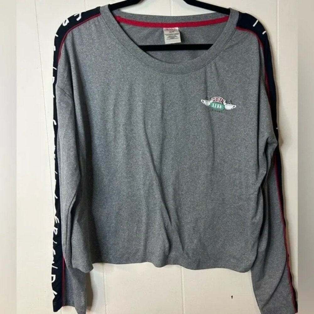 F.R.I.E.N.D.S TV show, size M long sleeve top, graphic down sleeve, central perk